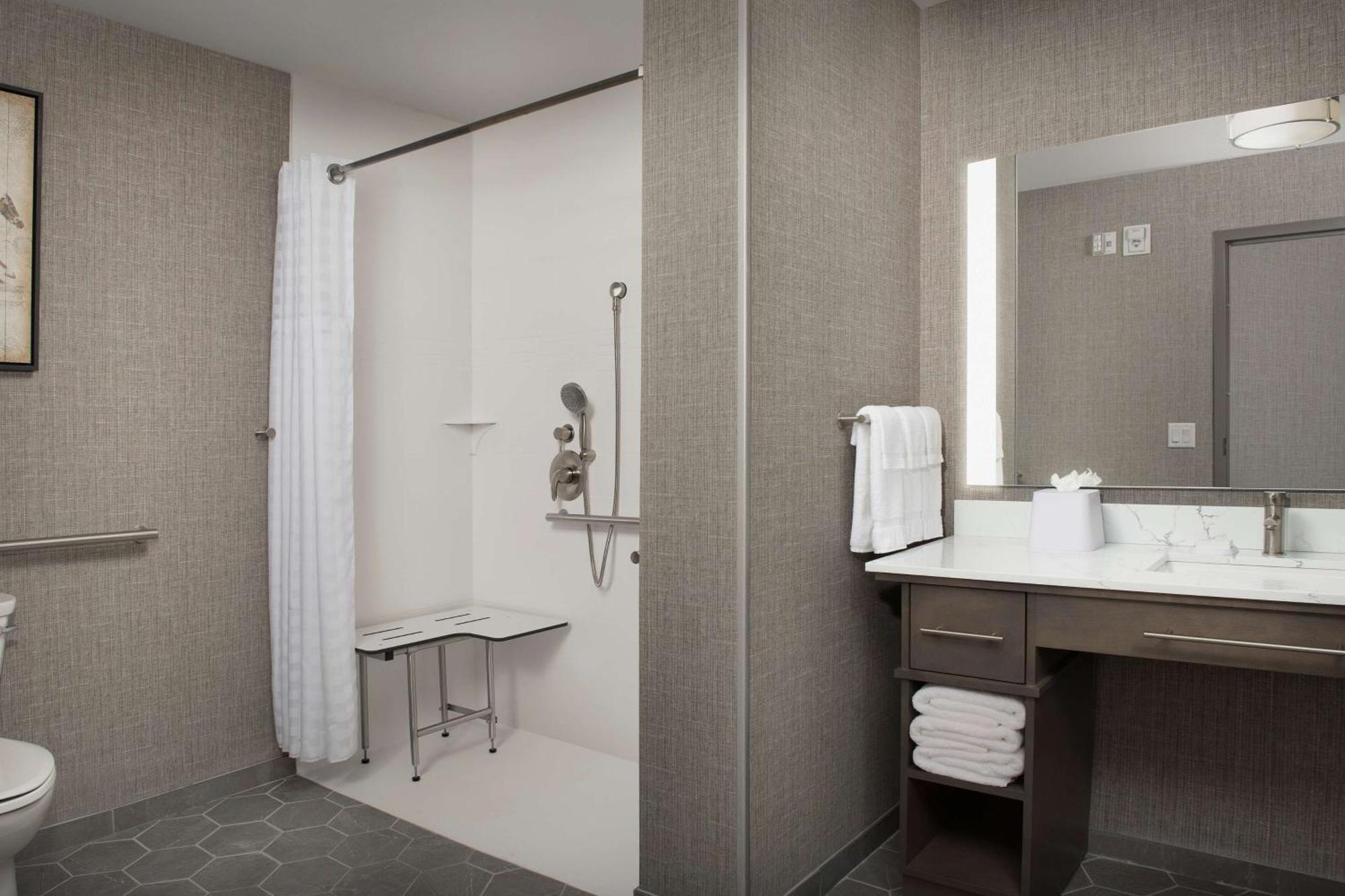 Homewood Suites By Hilton Louisville Airport מראה חיצוני תמונה